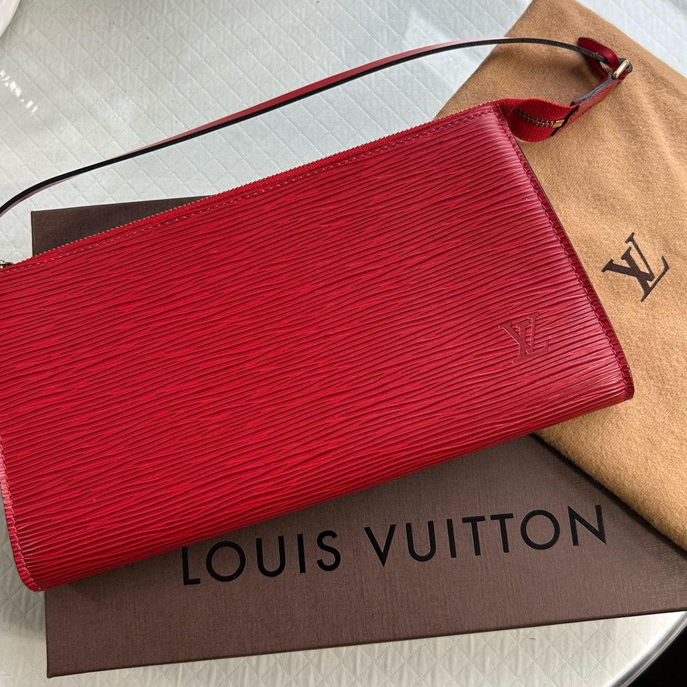 Louis Vuitton Epi Pochette Castillan Red